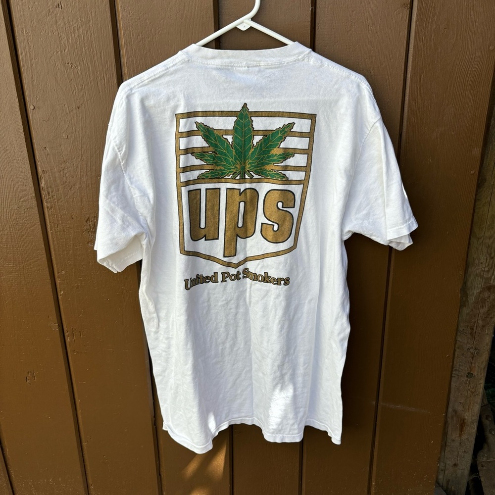 Vintage UPS United Pot Smokers T-Shirt Travis Scott 90s Y2K Weed Funny USA Logo